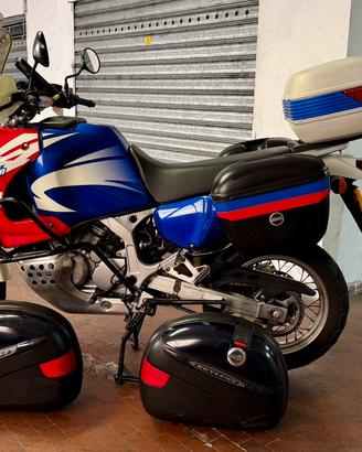 Africa Twin rd07 xrv 750