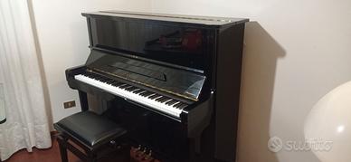 Pianoforte acustico verticale