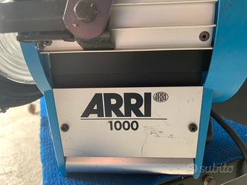 ARRI 1000 due illuminatori