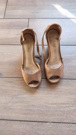 scarpe di corda  con zeppa color nocciola 