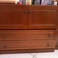Armadietto in legno