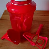 Turbo Max Supersonic Tupperware 
