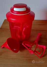 Turbo Max Supersonic Tupperware 