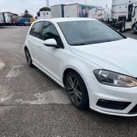 Volkswagen Golf 1.6 TDI 110 CV 5p. Highline BlueMo