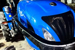 Trattore New holland boomer 50