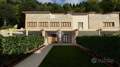 3 LOCALI A ASSISI