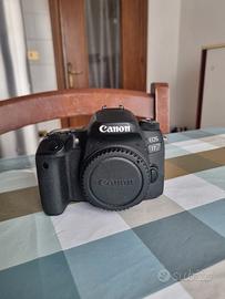 Canon eos 77d 