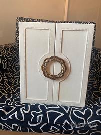 Portagioie con cassetti