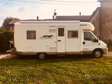 Camper semintegrale Laika Kreos 3008