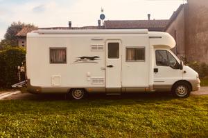 Camper semintegrale Laika Kreos 3008