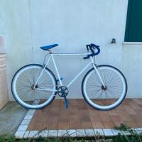 Bicicletta da corsa stile vintage