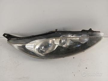 Faro ant dx FORD FIESTA VI '08