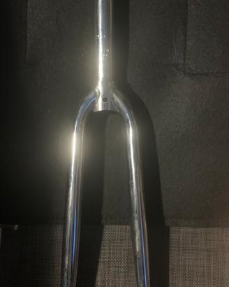 Forcella Cromata Nuova per bici da 28”( 700C )