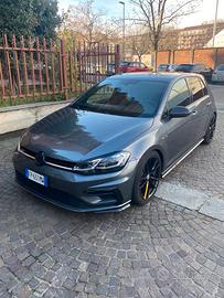 Vw golf 7.5 1.6tdi R-line