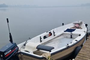 Barca in vetroresina