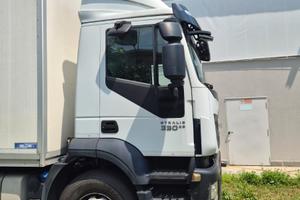Autocarro isolato
