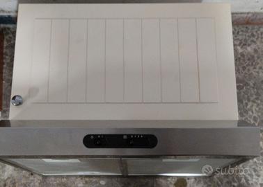 Cappa in acciaio Whirpool Ikea e pensile ikea 60cm