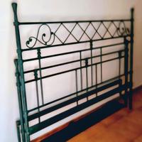 Letto matrimoniale in ferro battuto verde artigian