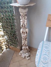 Pedestallo Scultoreo in Resina / Polvere di Marmo