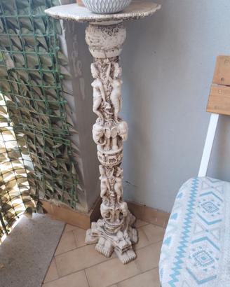 Pedestallo Scultoreo in Resina / Polvere di Marmo