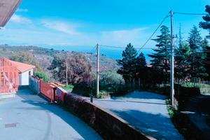 Indipendente A Schiera Zafferana Etnea