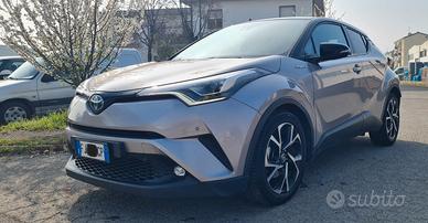 Toyota C-HR Hybrid Style
