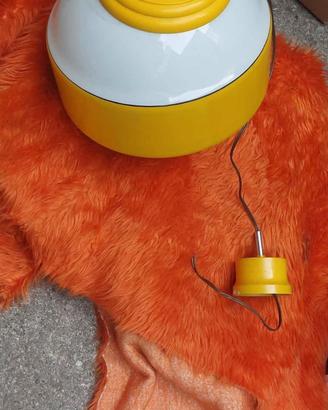 lampadario a palla colorato