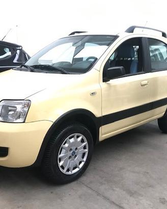 Fiat Panda 1.2 GPL 4x4-/commercianti