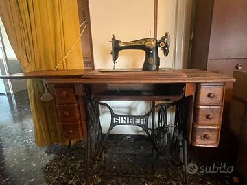 Macchina da cucire SINGER mobile