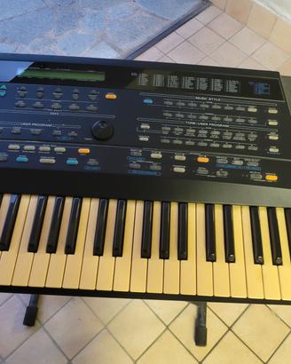 Tastiera musicale elettronica Roland E 86