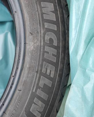 Pneumatico estivo Michelin 195/55 R16 87H – Usato