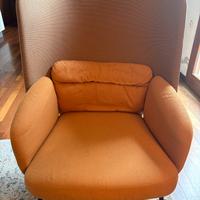 Poltrona da lettura con schienale alto