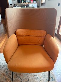 Poltrona da lettura con schienale alto