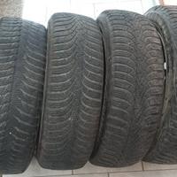 Gomme invernali compreso cerchi