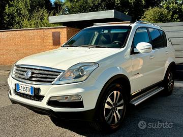 SSANGYONG REXTON 2.0D aut. 4x4 -7POSTI-2015