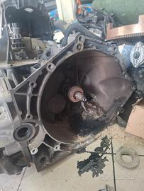Cambio Peugeot boxer 6 marce  2019 cilindrata 2.0