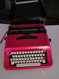Macchina da scrivere vintag Olivetti Underwood 319