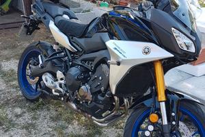 Tracer 900 GT