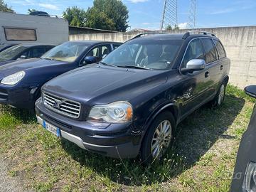 Volvo XC 90 XC90 2.4 D5 185 CV aut. AWD Executive
