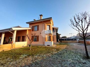 PORZIONE DI TRIFAMILIARE A SAN GIORGIO BIGARELLO
