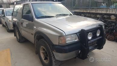Opel Frontera 2.0cc benzina anno 1998 ricambi