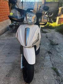 Piaggio Beverly 350 sport touring- 2018