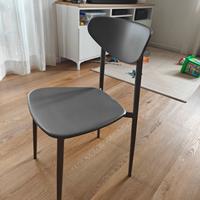 cinque sedie Connubia Calligaris graffiti tortora