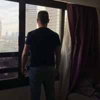 Uomo di fiducia sorvegliante guardiano automunito