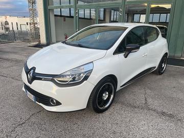 Renault Clio 1.5 dCi 90CV Duel NEOPATENTATI