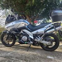Suzuki V Strom DL 1000 - 2003