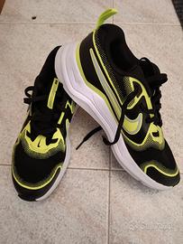 SCARPE NIKE Misura 35.5