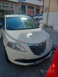 lancia Ypsilon anno 2011
