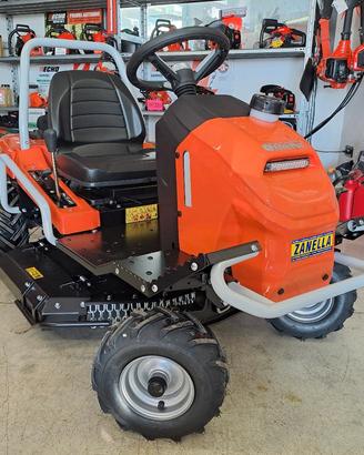 Trattorino trinciatutto Mulcher 85 2WD