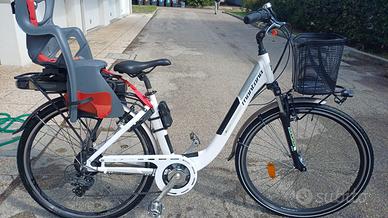 bicicletta pedalata assistita